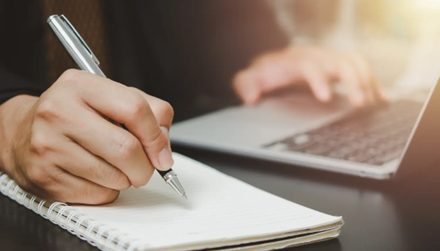 Karello Raumdesign - Innenausbau, Raumdesign und handwerkliche - Notizen schreiben